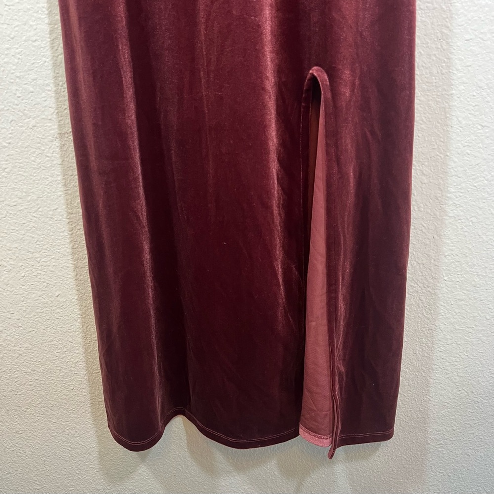 & Other Stories Velvet Turtleneck Midi Dress Burgundy Slit Long Sleeve Women's 4 - Picture 7 of 13